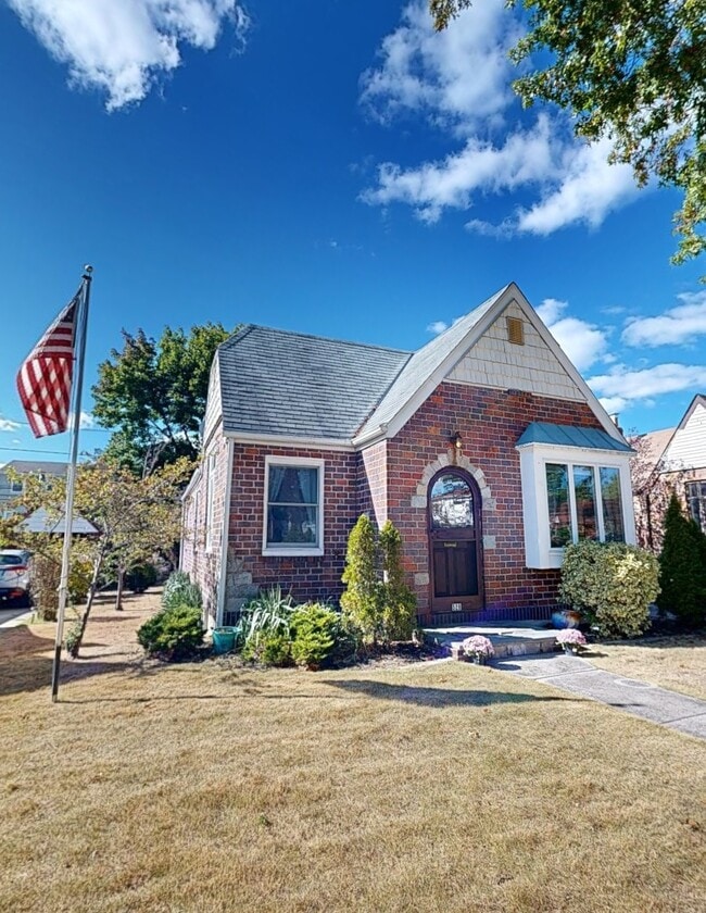 property at 529 Concord Ave
