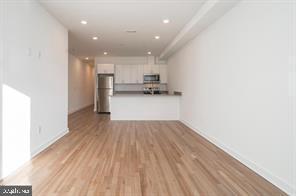 727 N 39th St in Philadelphia, PA - Building Photo - Building Photo