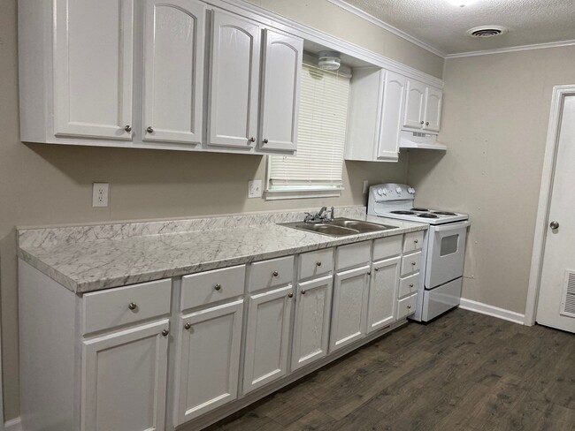 965 Rushmeade Rd in Jackson, TN - Building Photo - Building Photo