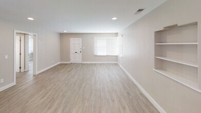 4859 Catoctin Dr in San Diego, CA - Building Photo - Building Photo