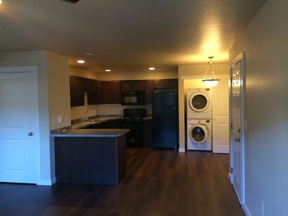 4 Baxter Ln in Bozeman, MT - Building Photo