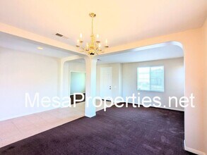 15529 Bow String St in Victorville, CA - Foto de edificio - Building Photo