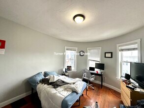 1085 Dorchester Ave, Unit 3 in Boston, MA - Building Photo - Building Photo