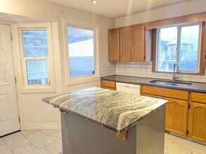 21424 Richmond Dr in Hope, BC - Building Photo - Building Photo