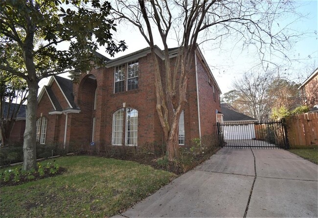 1323 W Forest Dr in Houston, TX - Building Photo - Building Photo