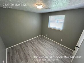 2829 SW 82nd St in Oklahoma City, OK - Building Photo - Building Photo