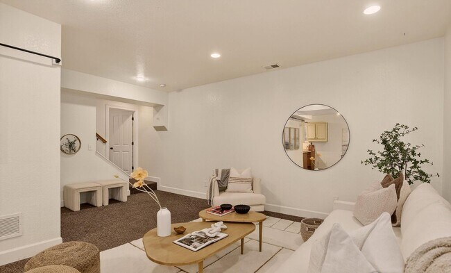 1509 Pratt St, Unit Private Basement in Longmont, CO - Building Photo - Building Photo