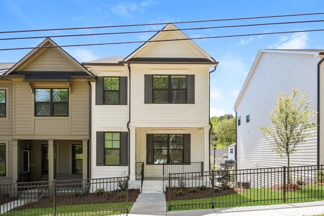 property at 520 Elliston Pl