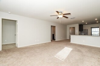 7260 Jebson Pass in San Antonio, TX - Building Photo - Building Photo