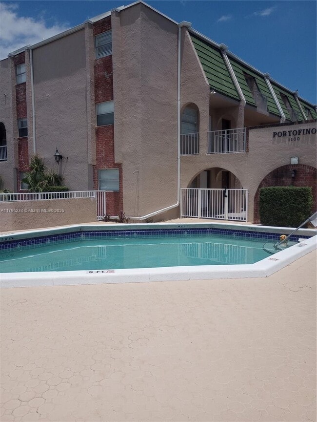 property at 1100 SE 4th Ave