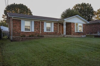 2509 Paddock Ct in Louisville, KY - Building Photo - Building Photo