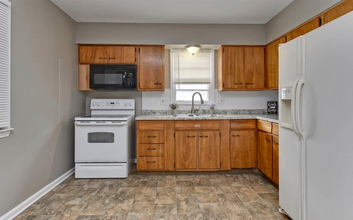 4706 Kansas Ave in Omaha, NE - Building Photo - Building Photo