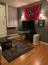 583 Beacon St, Unit B in Boston, MA - Building Photo - Building Photo