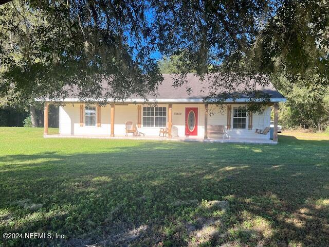 22673 NW 59th Ln in Lawtey, FL - Building Photo