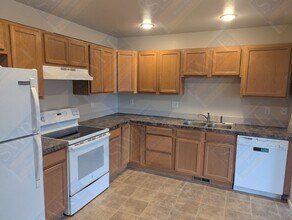 405 Archer's Trail in Rock Springs, WY - Building Photo - Building Photo