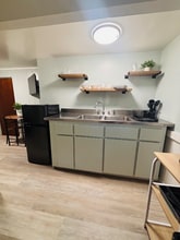 1111 Haihai St in Hilo, HI - Building Photo - Building Photo