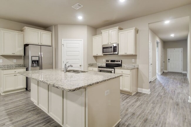 10880 Deer Run Blvd in Pensacola, FL - Building Photo - Building Photo