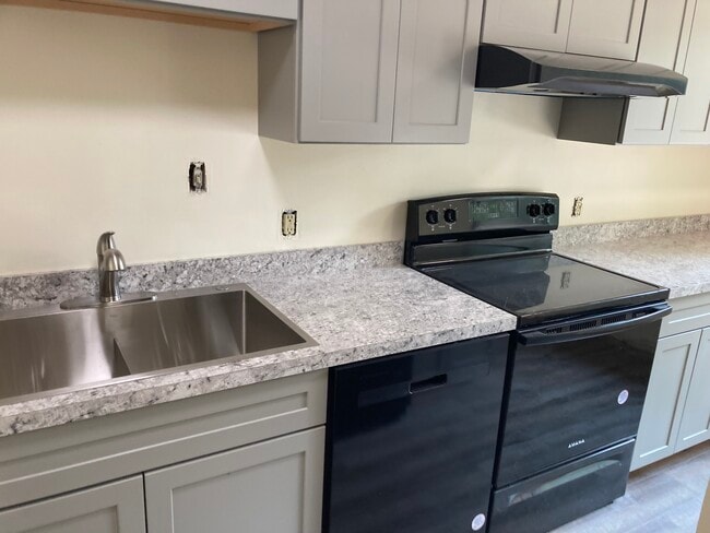 184 Legion Ln in State College, PA - Building Photo - Building Photo