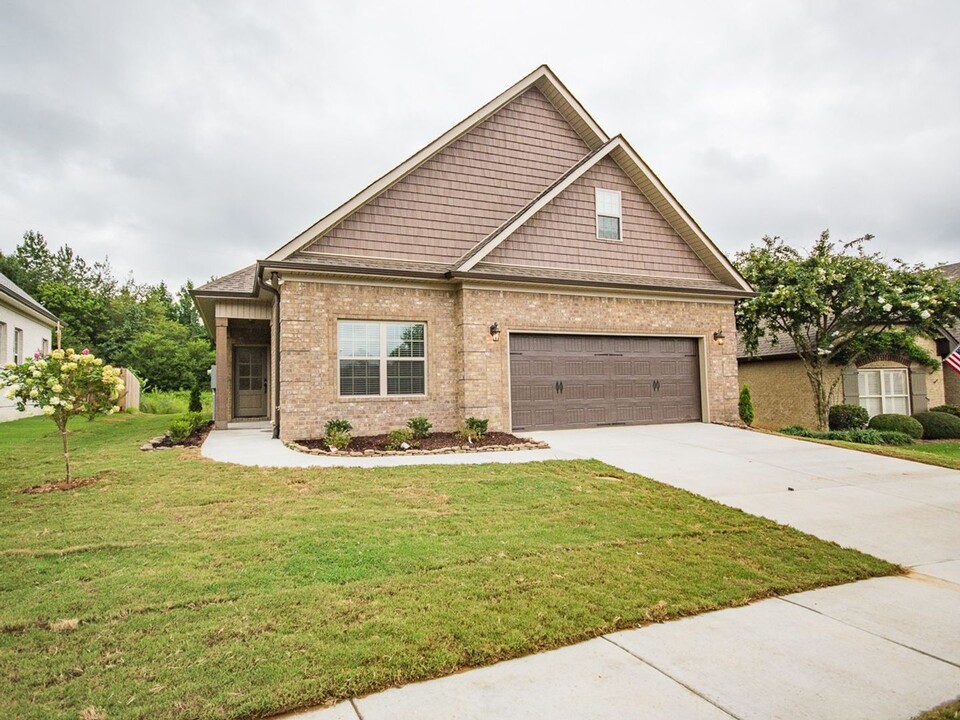 22258 Kennemer Ln in Athens, AL - Building Photo