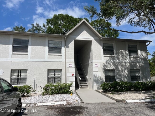 property at 4125 Pinewood Dr NE