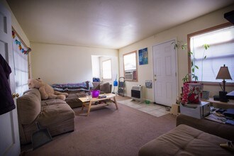 2620 T St in Sacramento, CA - Building Photo - Interior Photo