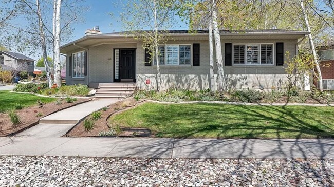 1933 Bryan Ave in Salt Lake City, UT - Foto de edificio - Building Photo