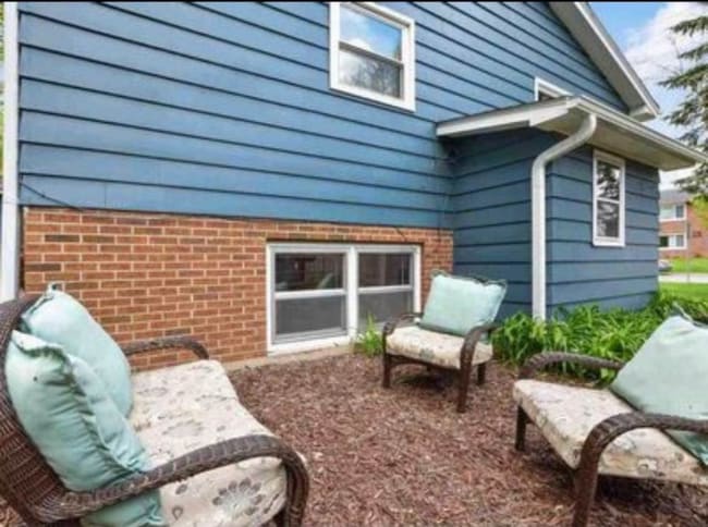 5107 Wallace Ave in Monona, WI - Building Photo - Building Photo