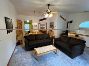 12471 Northwoods Blvd., Unit #2 in Truckee, CA - Building Photo - Building Photo