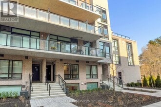 851-851 Sheppard Ave W in Toronto, ON - Building Photo - Building Photo