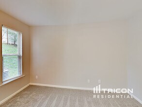 348 Rankin Cir in Mcdonough, GA - Building Photo - Building Photo