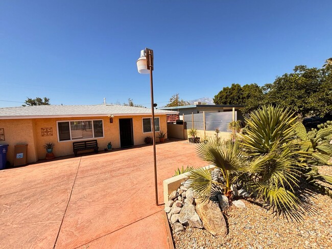 66917 Flora Ave in Desert Hot Springs, CA - Building Photo - Building Photo