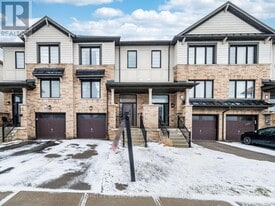 98 Crafter Cres in Hamilton, ON - Building Photo