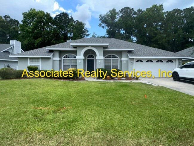 1408 NW 106th St in Gainesville, FL - Foto de edificio - Building Photo