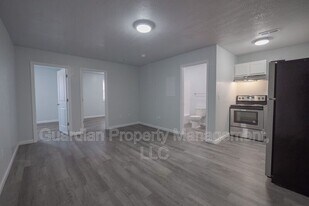 123.5 N Main St in Maryville, MO - Building Photo