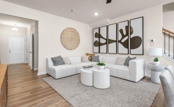 875 Falls Grove Trl in High Point, NC - Building Photo - Building Photo