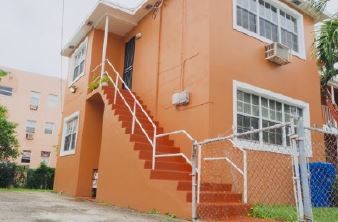 200 SW 19th Ave in Miami, FL - Building Photo - Building Photo