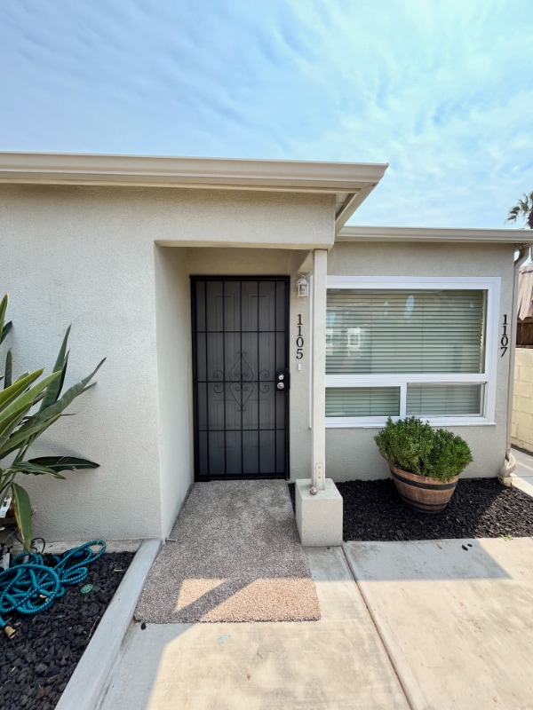 property at 1105 Grand Ave