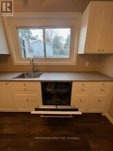 329 Thompson Rd in London, ON - Building Photo - Building Photo