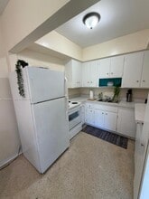 1111 N Victoria Park Rd in Fort Lauderdale, FL - Building Photo - Building Photo