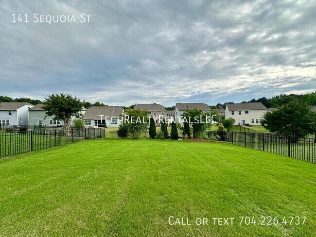 141 Sequoia St in Mooresville, NC - Building Photo - Building Photo