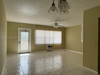 149 Preston Way in Boca Raton, FL - Building Photo - Building Photo