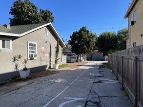 9305 Maie Ave in Los Angeles, CA - Building Photo - Building Photo