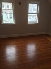 74 Weld Hill St, Unit 2 in Boston, MA - Building Photo - Building Photo