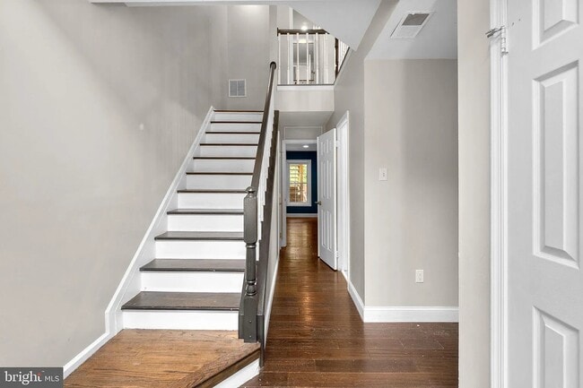 4705 Rams Horn Row in Ellicott City, MD - Foto de edificio - Building Photo