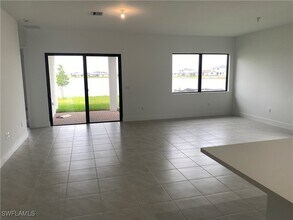 5135 Nevola Ave in Ave Maria, FL - Foto de edificio - Building Photo