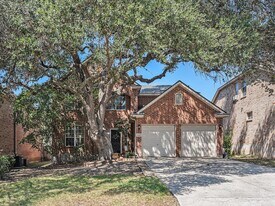 2635 Lakehills St in San Antonio, TX - Building Photo