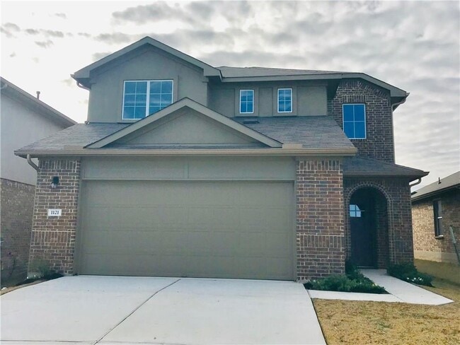 property at 1121 Fairhaven Gtwy