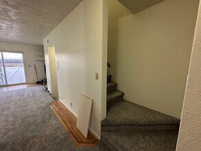 1456 Falcon Dr in Ammon, ID - Building Photo - Building Photo