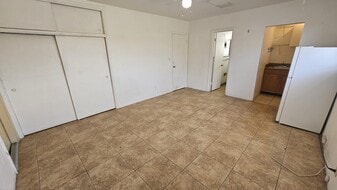 1723 Plunkett St in Hollywood, FL - Building Photo