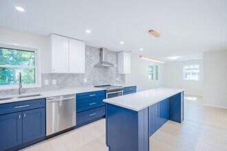 414 Venton Rd in Edgewater, MD - Building Photo - Building Photo